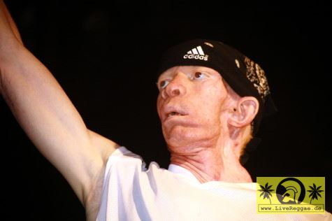 Yellowman (Jam) 13. Reggae Jam Festival - Bersenbrueck 12. August 2007 (4).JPG